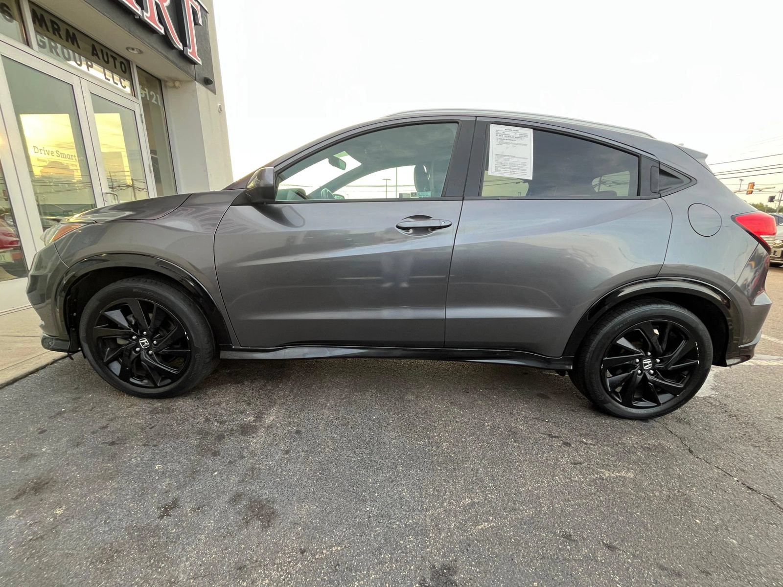 Used 2021 Honda HR-V Sport image 11
