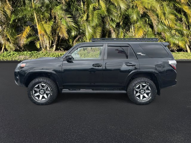 Used 2021 Toyota 4Runner TRD Off-Road AWD/4WD image 8
