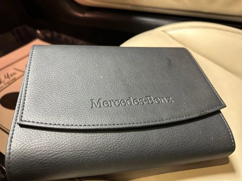 Used 2015 Mercedes-Benz SLK 250 w/ Premium Package image 31