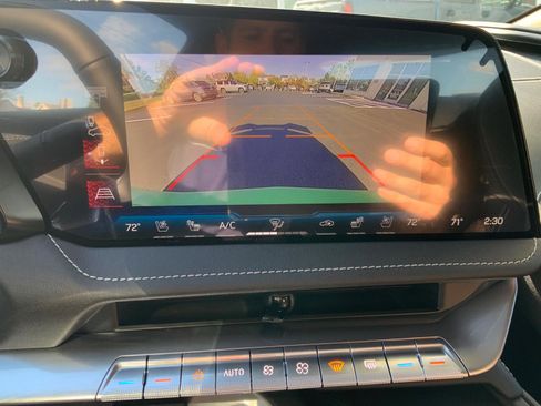 New 2026 Chevrolet Corvette Z06 w/ Z07 Performance Package image 17