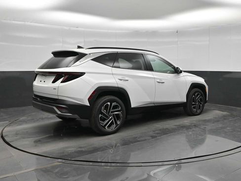 New 2026 Hyundai Tucson Limited AWD/4WD image 7