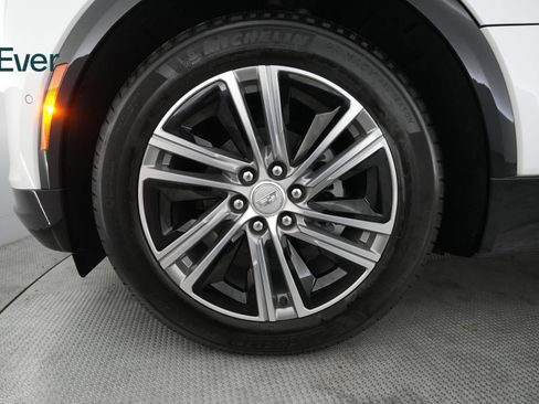 Used 2024 Cadillac Lyriq Luxury w/ LPO, Floor Liner Package AWD/4WD image 19