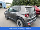 Certified 2016 Jeep Renegade Trailhawk w/ Premium Trailhawk Package image 5