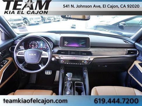 Certified 2022 Kia Telluride SX w/ Towing Package FWD image 24