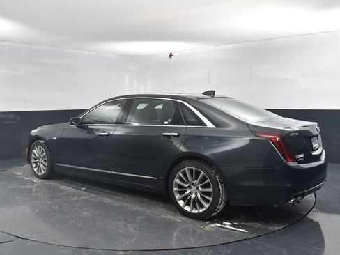 Used 2018 Cadillac CT6 Luxury image 7