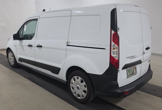 Used 2023 Ford Transit Connect XL FWD image 3