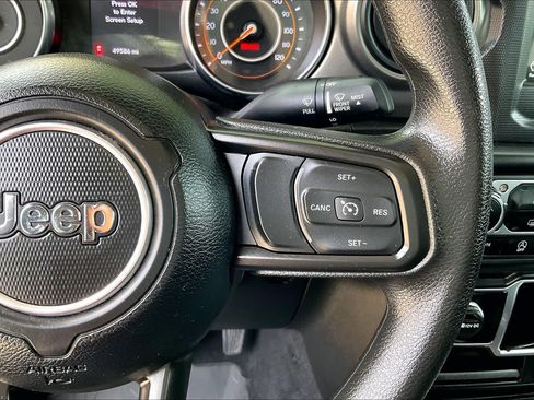 Used 2023 Jeep Gladiator Sport w/ Off Road Group AWD/4WD image 21