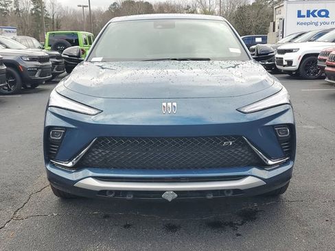 Used 2024 Buick Envista Sport Touring w/ Convenience I Package image 2