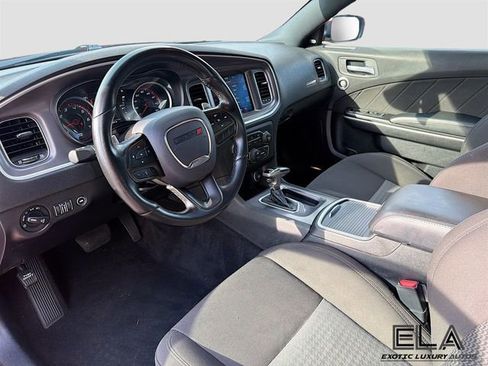 Used 2020 Dodge Charger R/T RWD image 10