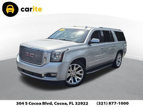 Used 2017 GMC Yukon XL Denali RWD image 1