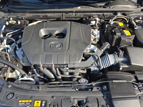 Used 2024 MAZDA MAZDA3 s FWD image 17
