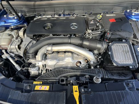 Certified 2024 Mercedes-Benz GLB 250 4MATIC image 36