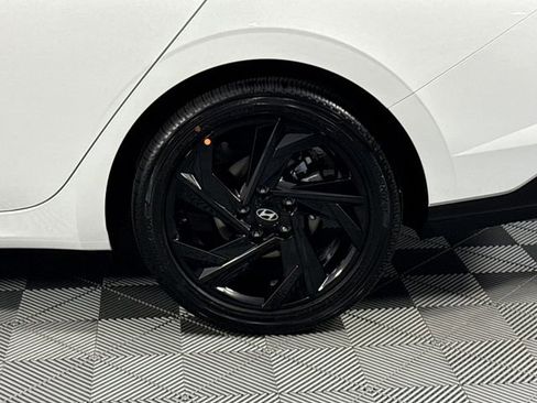New 2026 Hyundai Elantra SEL Sport Premium FWD image 9