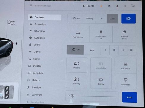 Used 2023 Tesla Model 3 Standard Range image 29