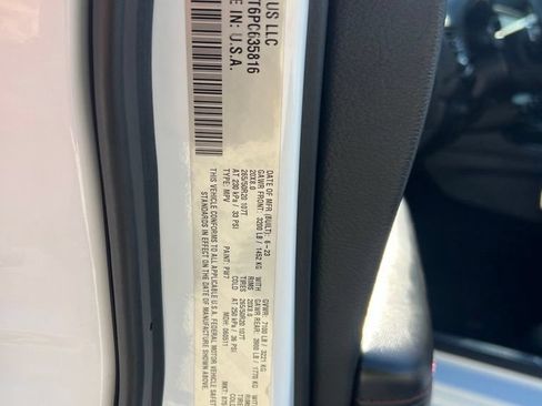 Certified 2023 Dodge Durango R/T RWD image 40