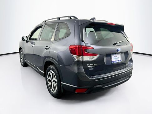 Used 2023 Subaru Forester Premium AWD/4WD image 7