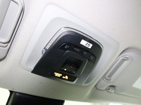 Used 2022 Toyota Corolla Cross LE image 26