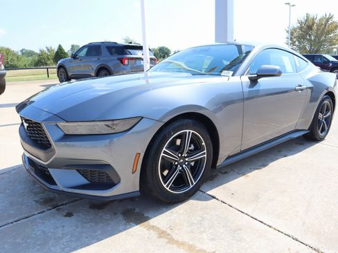 New 2025 Ford Mustang Coupe image 11