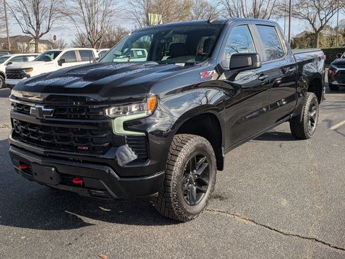 Certified 2023 Chevrolet Silverado 1500 LT Trail Boss image 5