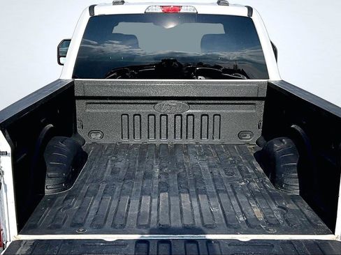 Used 2021 Ford F250 XLT AWD/4WD image 5