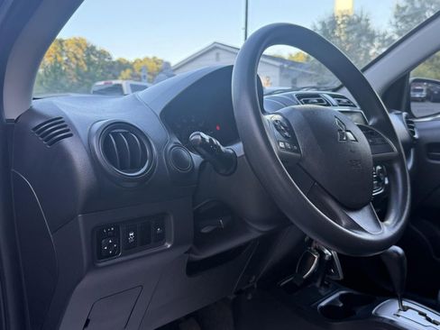 Used 2023 Mitsubishi Mirage G4 ES image 16