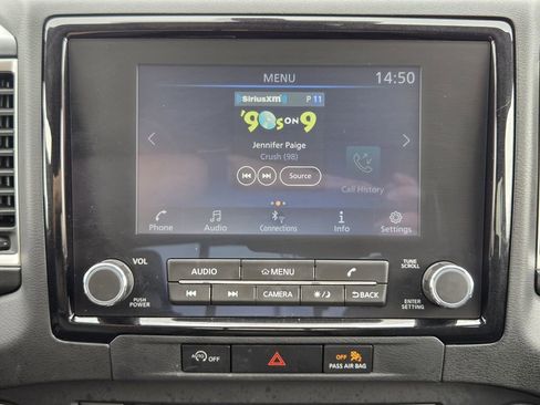 Used 2024 Nissan Frontier SL AWD/4WD image 15