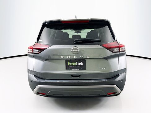 Used 2023 Nissan Rogue SV image 7