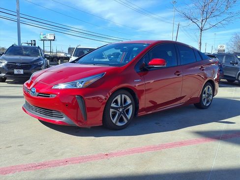 Used 2019 Toyota Prius Limited image 3