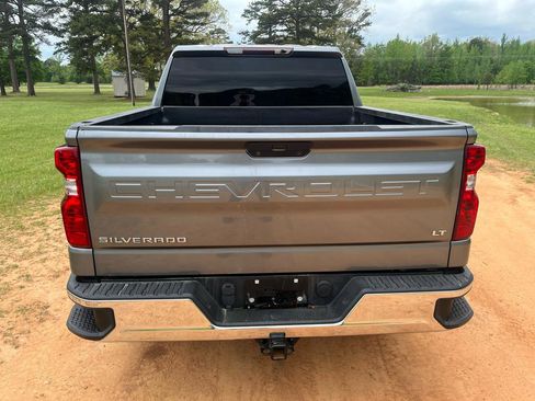 Used 2021 Chevrolet Silverado 1500 LT image 7