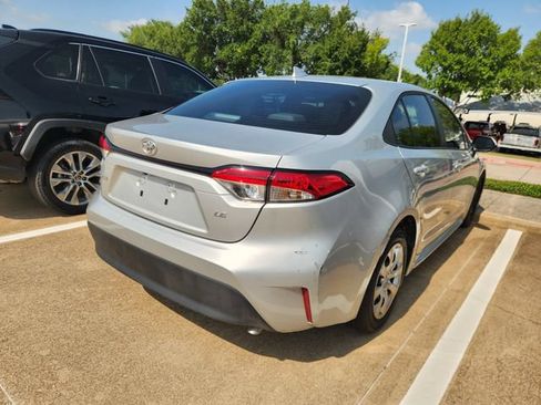 Used 2026 Toyota Corolla LE FWD image 6