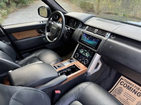 Used 2022 Land Rover Range Rover Autobiography image 20