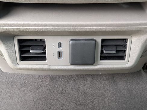 Used 2024 Chevrolet Silverado 1500 RST AWD/4WD image 15