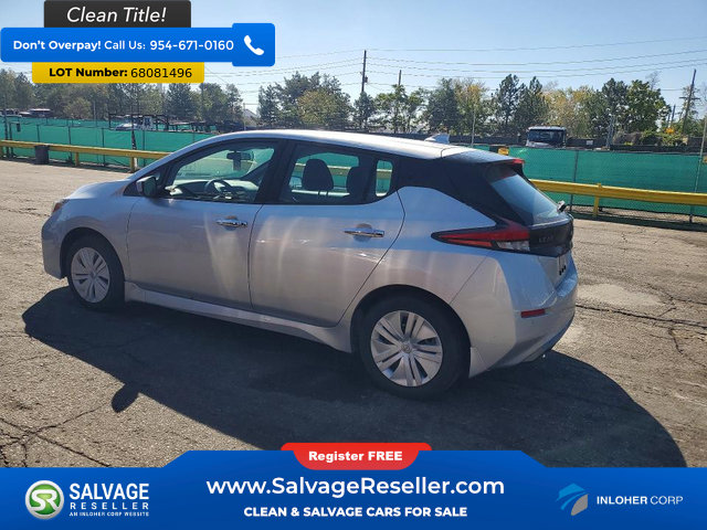 Used 2025 Nissan Leaf S FWD image 3