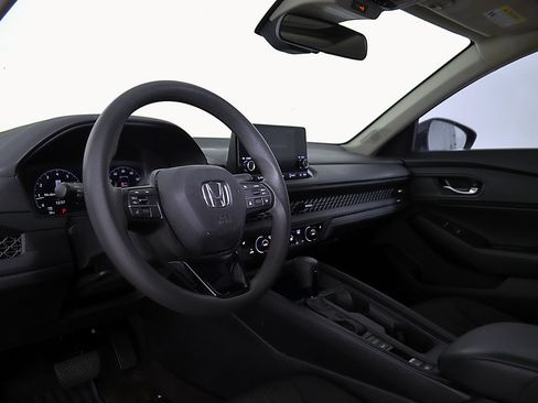 Used 2024 Honda Accord EX image 13