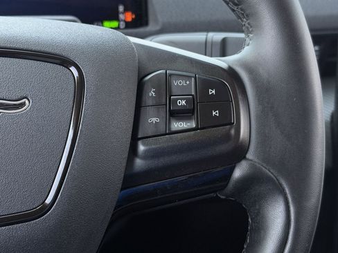 Used 2025 Ford Mustang Mach-E Select RWD image 18