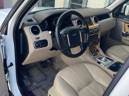 Used 2014 Land Rover LR4 HSE AWD/4WD image 11
