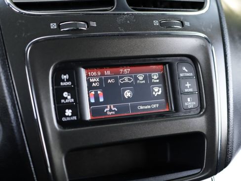 Used 2017 Dodge Journey SE FWD image 12