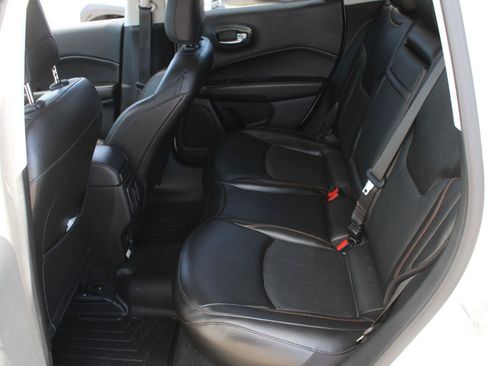Used 2020 Jeep Compass Limited AWD/4WD image 17