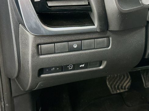 Used 2023 Nissan Rogue SL w/ SL Premium Package AWD/4WD image 17