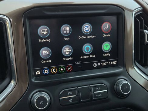 Used 2022 Chevrolet Silverado 1500 High Country w/ Technology Package AWD/4WD image 13