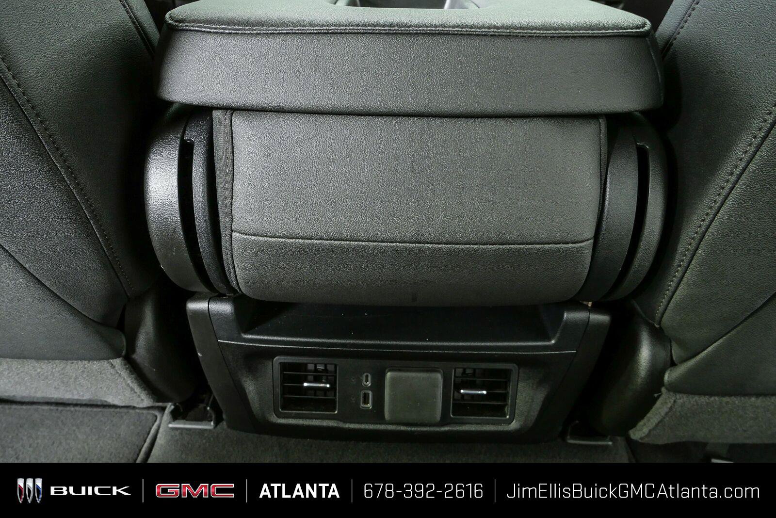Used 2026 GMC Sierra 1500 SLT AWD/4WD image 18