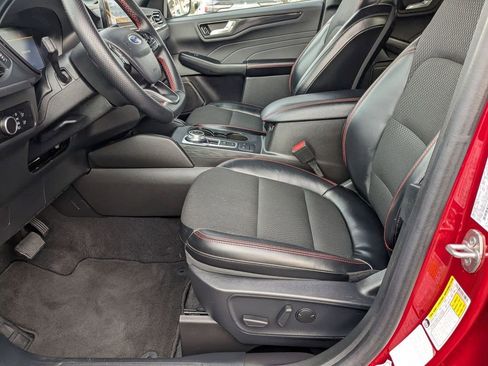 Used 2025 Ford Escape ST-Line image 11
