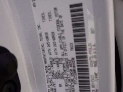 Used 2024 Toyota Tundra Limited image 34