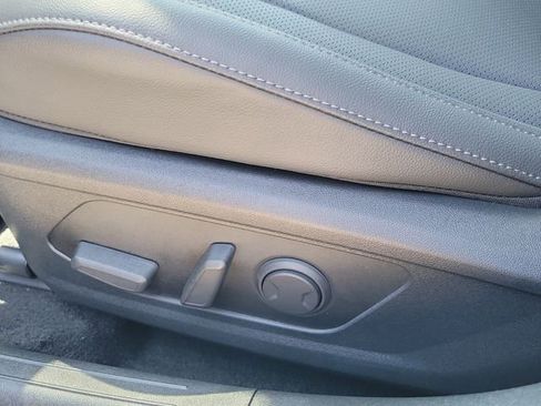 New 2026 Hyundai Elantra Limited image 21