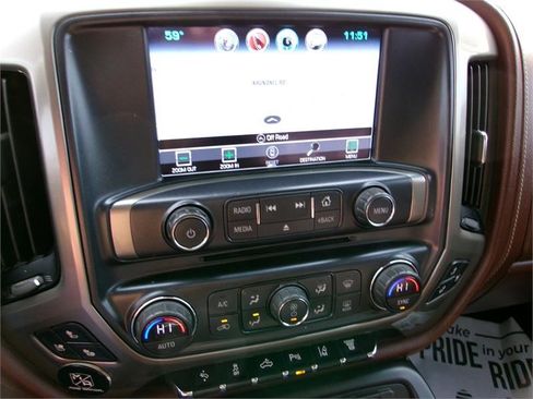 Used 2019 Chevrolet Silverado 3500 High Country w/ Duramax Plus Package image 29