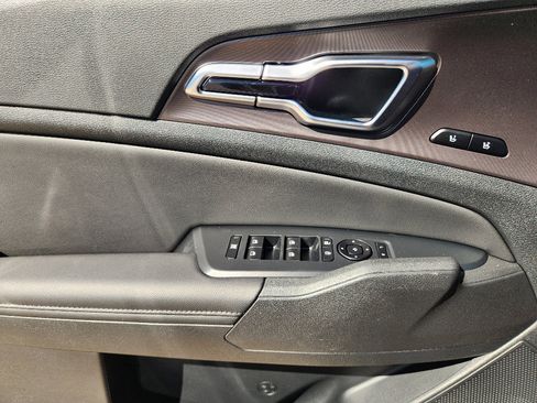 New 2026 Kia Sportage SX image 17