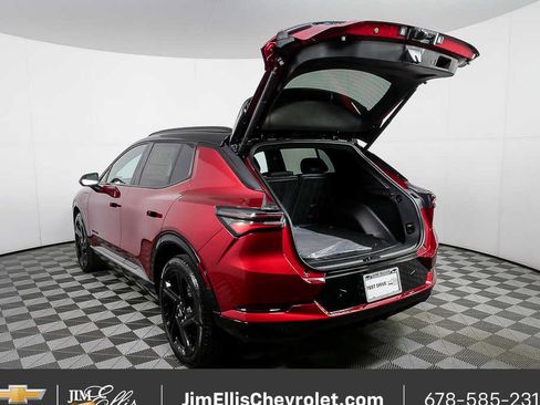 New 2026 Chevrolet Equinox EV RS image 32