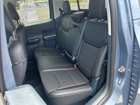 Used 2026 Ford Maverick Tremor AWD/4WD image 24