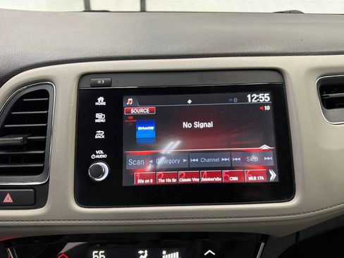 Used 2019 Honda HR-V EX image 29
