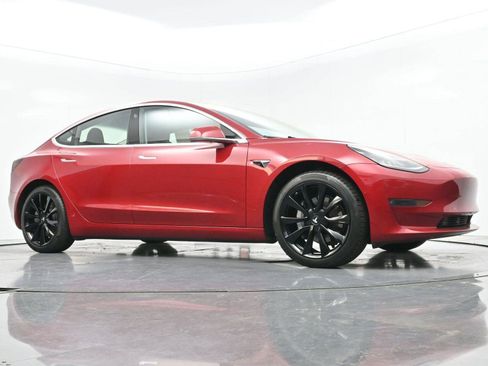 Used 2018 Tesla Model 3 Long Range RWD image 38